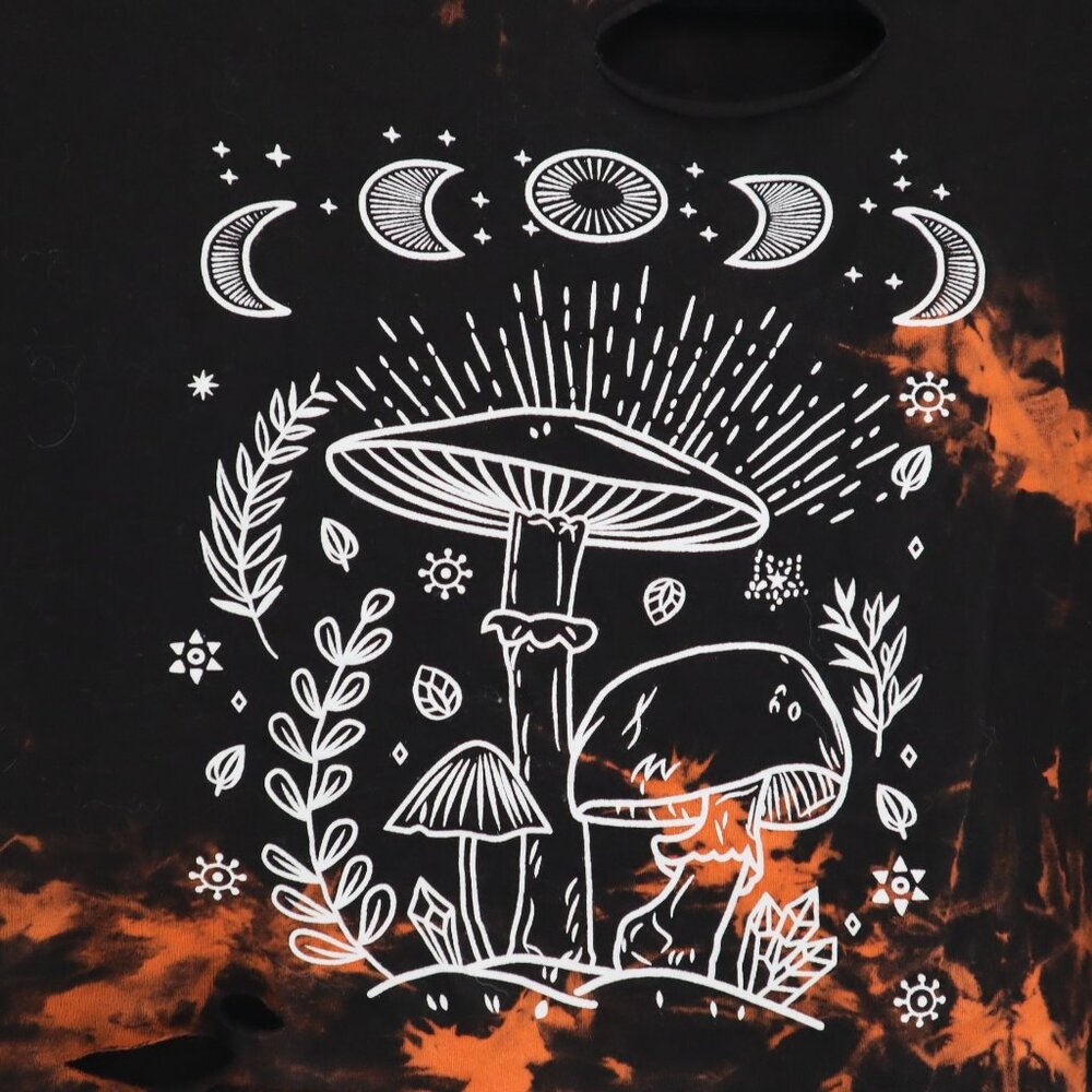 Graphic Crop Top Womens M Black Grunge Alt Boho Streetwear Goblincore Festival - Picture 5 of 10